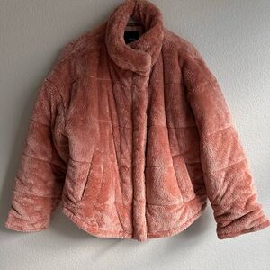 NWOT Fuzzy light mauve coat!